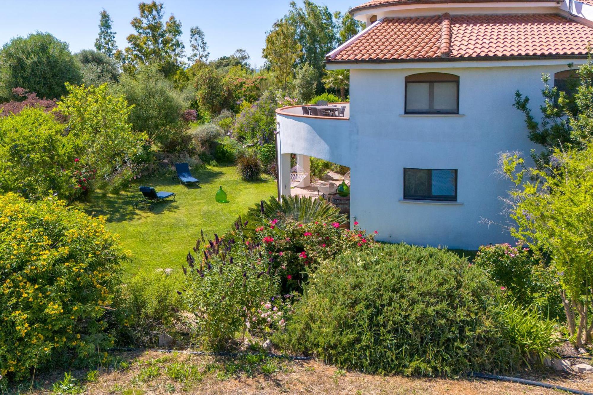 Sardinia Re - Villa Fioretta Flowers Apartments Olmedo Dış mekan fotoğraf
