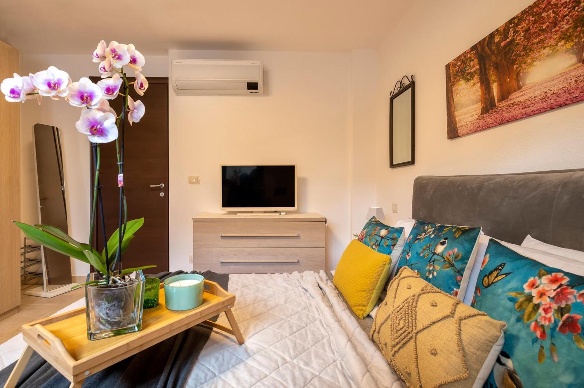 Sardinia Re - Villa Fioretta Flowers Apartments Olmedo Dış mekan fotoğraf